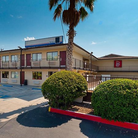 Red Roof Inn San Antonio E - Frost Bank Center 외부 사진
